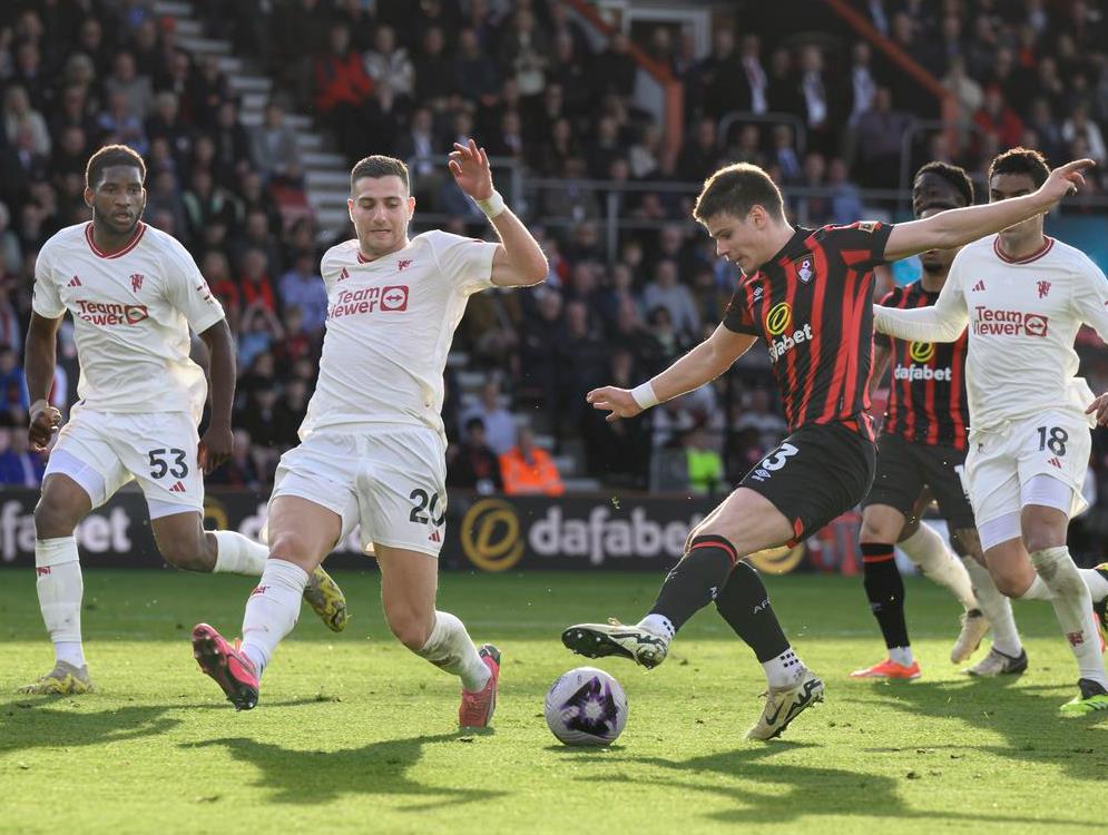 Hasil Pertandingan: Juventus dan Manchester United Imbang, Barcelona Tempel Real&nbsp;Madrid