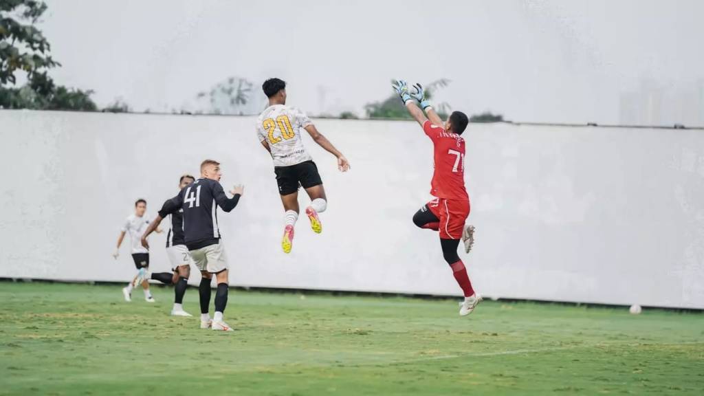 Terinspirasi Bambang Pamungkas, Penyerang Dewa United FC Ganti Nomor&nbsp;Punggung